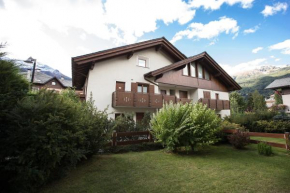 Отель Alpine Dream Apartments  Бормио